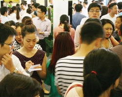 Bất động sản đón sóng tháng 5