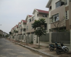 Tiền nhiều kho bất động sản có được “giải cứu”?